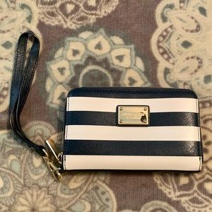Michael Kors wristlet